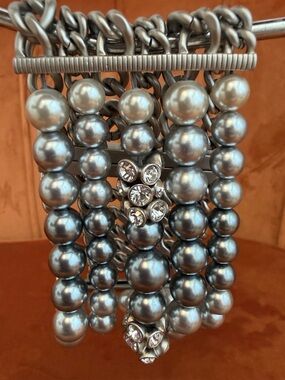 Vintage Givenchy Gray Pearl Curb Chain Wide Cuff Bracelet Magnetic Clasp